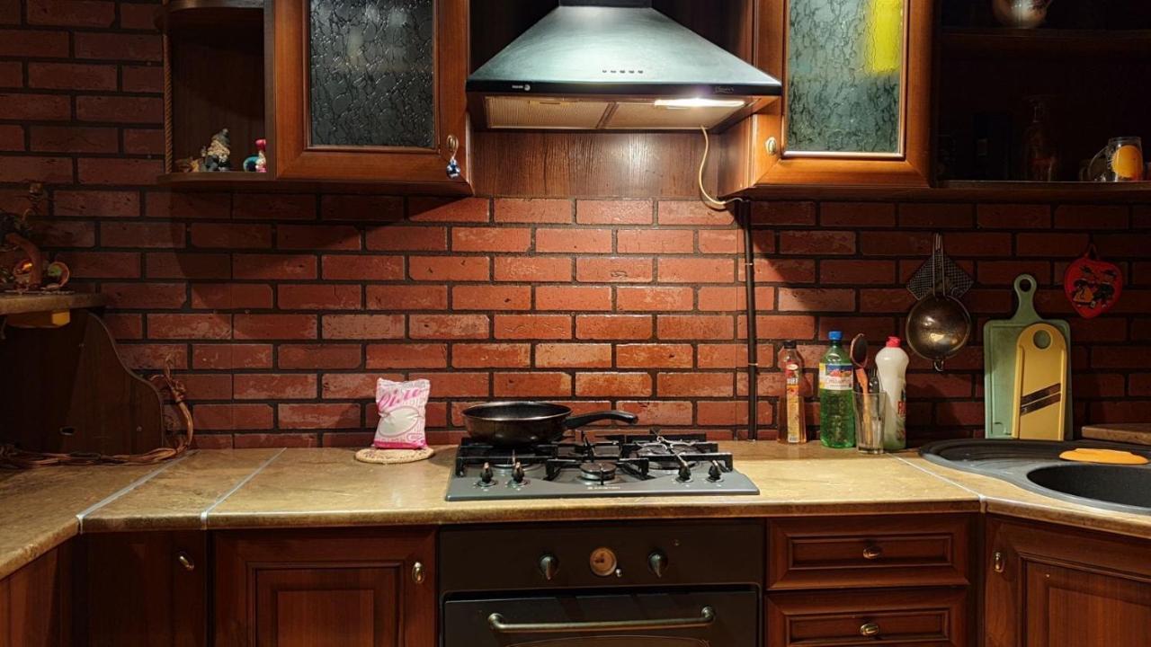 Viktoria Villa Ужгород Екстериор снимка